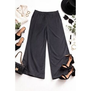 Minimalist Express Black Wide Leg Dress Pants Size Medium Flowy Career